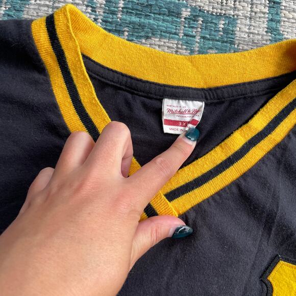 Vintage Pittsburgh Pirates‎ Mitchell & Ness Cooperstown Collection T-Shirt Black - Picture 8 of 13